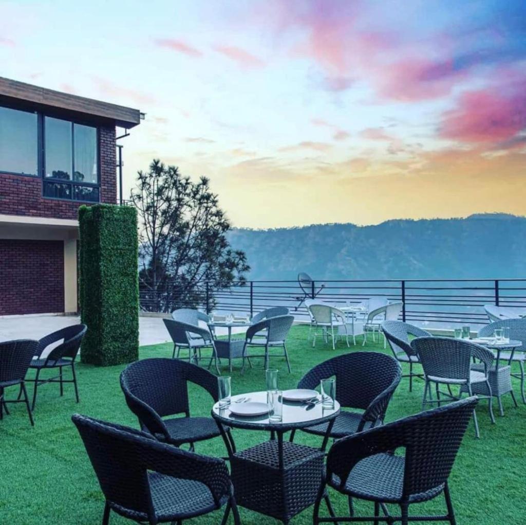 Appartamento Mountain Height Kasauli Esterno foto